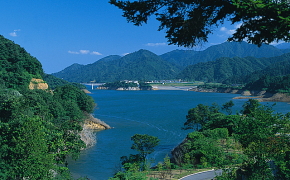 宮ケ瀬湖(湖畔エリア) 宮ケ瀬湖(湖畔エリア)